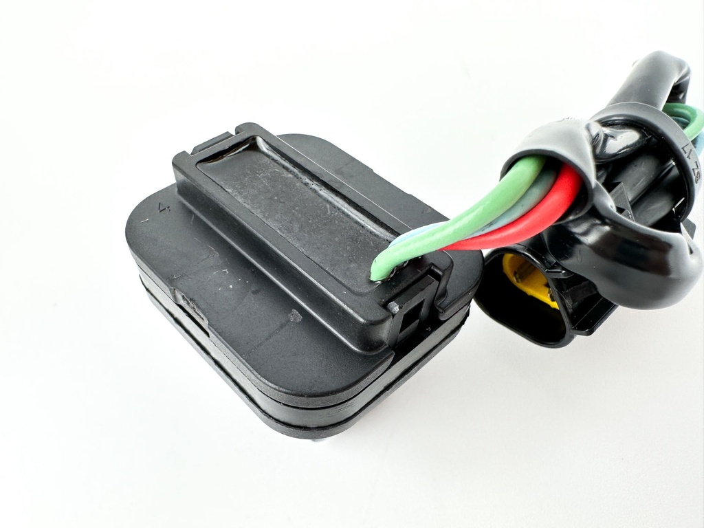 2014 Yamaha 200 HP 4 Stroke Outboard Trim Switch 69J-82563-00-00 OEM