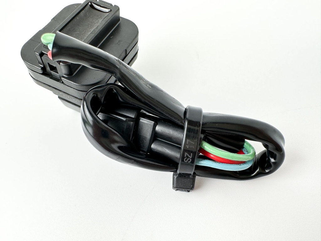 2014 Yamaha 200 HP 4 Stroke Outboard Trim Switch 69J-82563-00-00 OEM