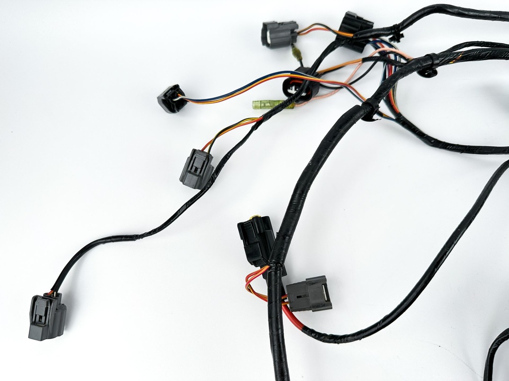 2004 Yamaha 225 HP 4 Stroke Outboard Engine Wire Harness 69J-82590-40-00 OEM