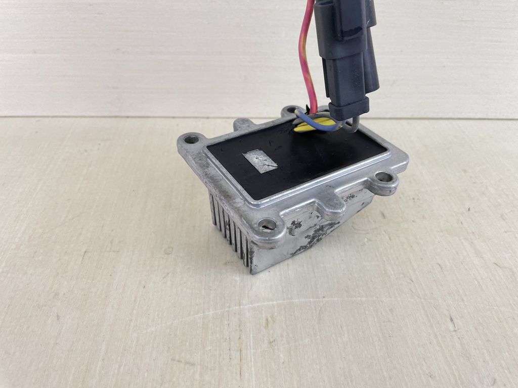 0586075 Johnson Evinrude Rectifier Regulator 1996-01 80 90 100 105 HP