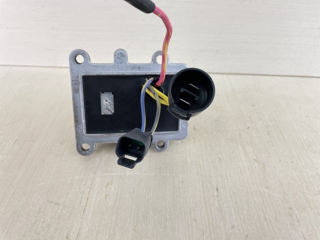 0586075 Johnson Evinrude Rectifier Regulator 1996-01 80 90 100 105 HP