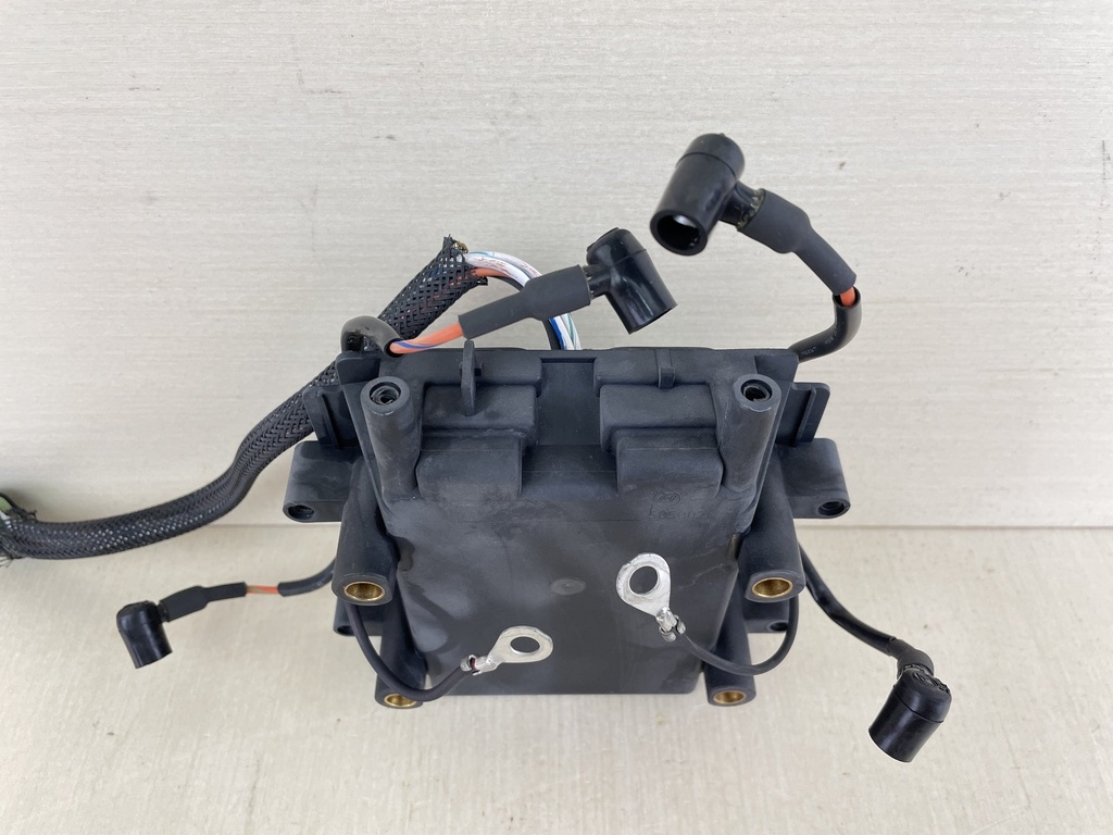 0586292 Johnson Evinrude V4 Power Pack Assembly 90 100 105 115 0765386