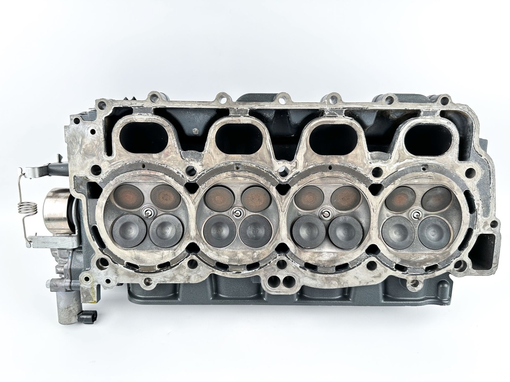 2014 Yamaha 200 HP 4 Stroke Outboard Cylinder Head 6DA-W009A-00-9S OEM