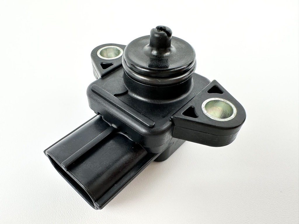 2006 Suzuki 225 HP 4 Stroke Outboard MAP Pressure Sensor 18590-68H00 OEM