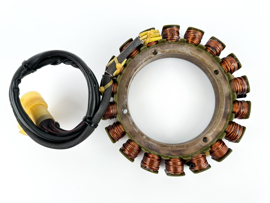 2006 Suzuki 225 HP 4 Stroke Outboard Stator Charging Coil 32120-93J10 OEM
