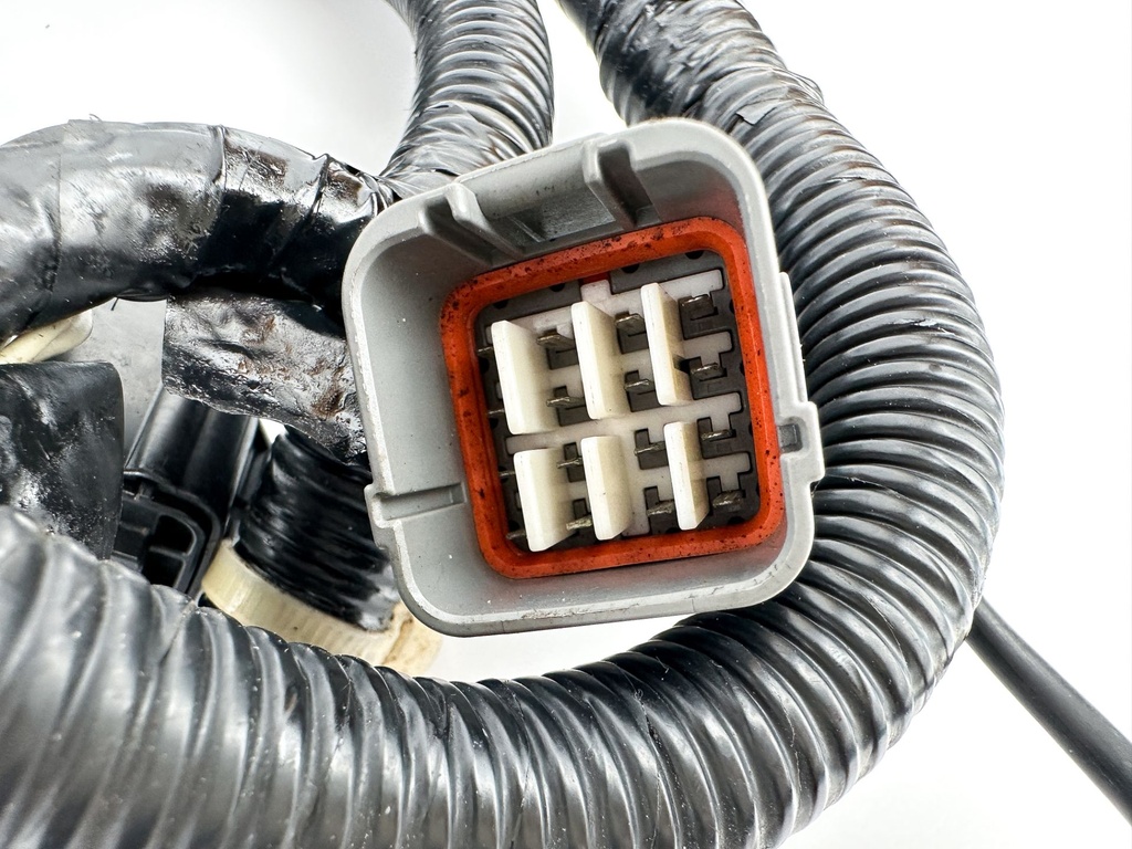 2004 Suzuki 200 HP 4 Stroke Outboard Engine Wire Harness 36610-93J01 OEM