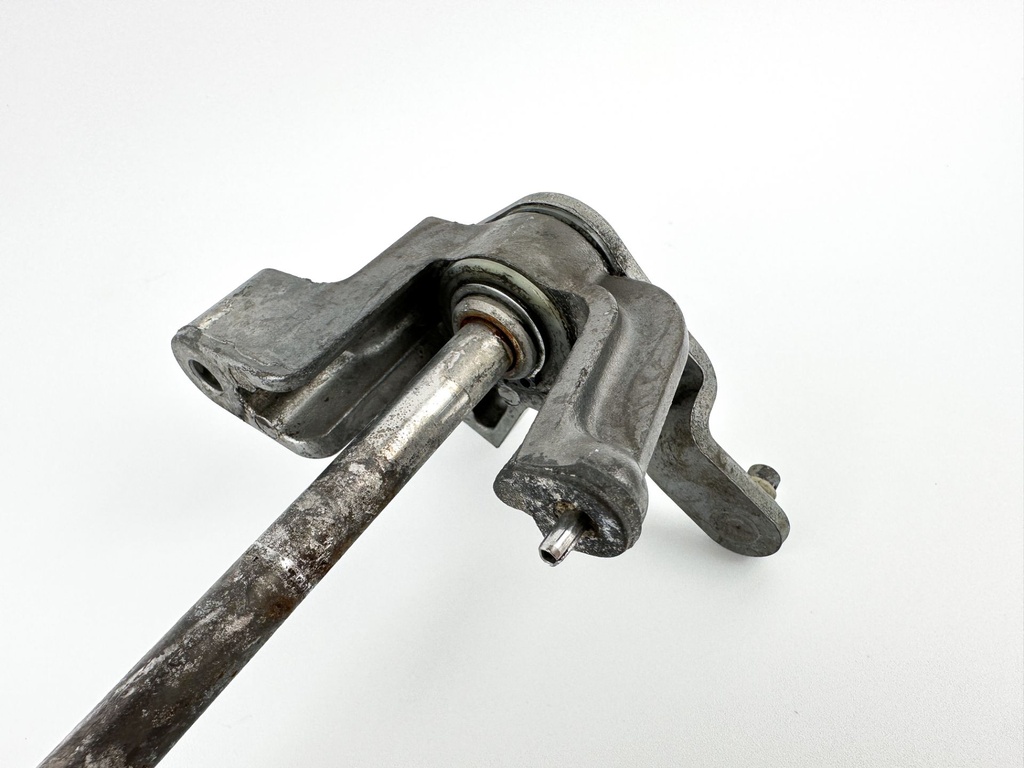 2015 Yamaha 150 HP 4 Stroke Outboard Shift Shaft 6DA-44120-11-00 OEM