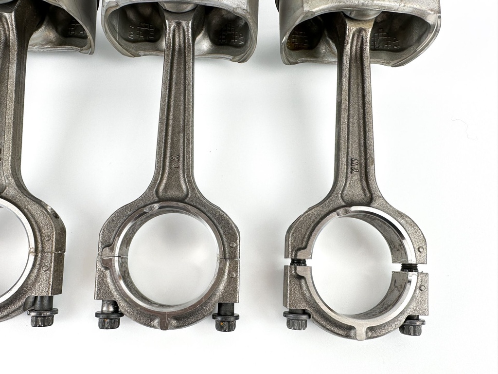 2015 Yamaha 150 HP 4 Stroke Outboard Piston & Connecting Rod Set 63P-W1165-10-00 OEM