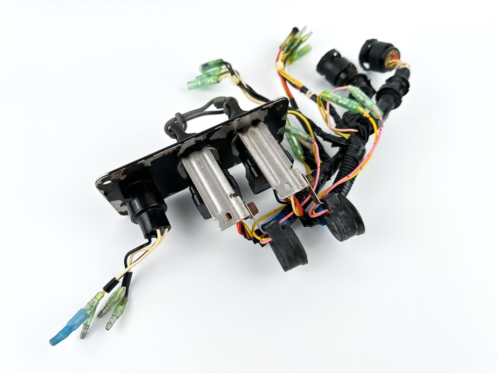 Yamaha Outboard Dual Engine Key Switch W/ key 6Y8-82570-04-00