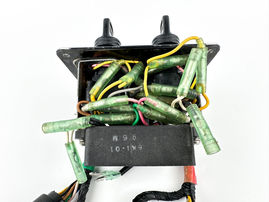 Yamaha Outboard Twin Dual Engine Ignition Key Switch with Key