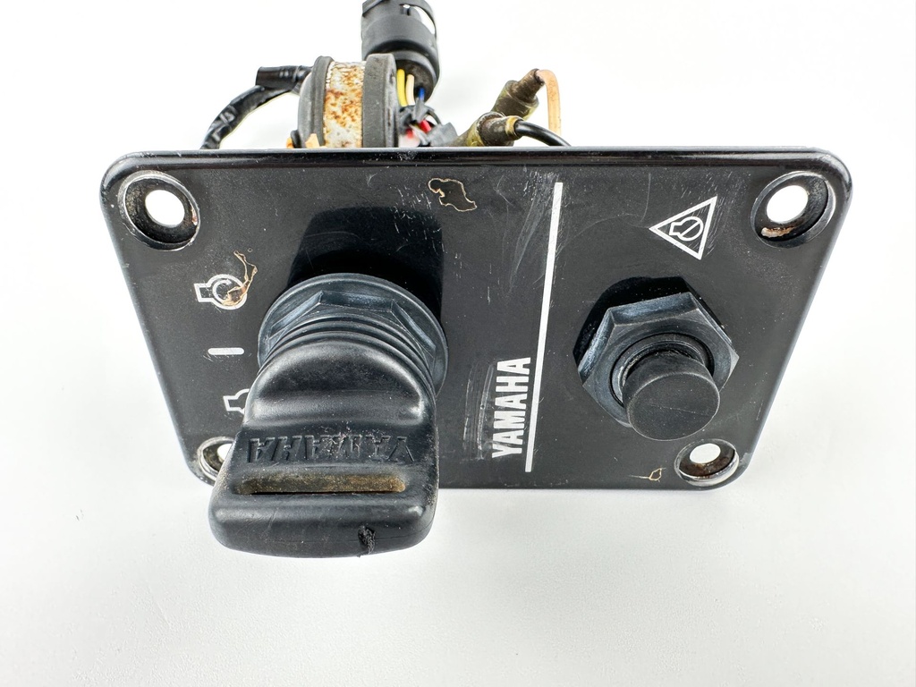 Yamaha Marine Single Engine Key Switch With Key Assembly Panel OEM
