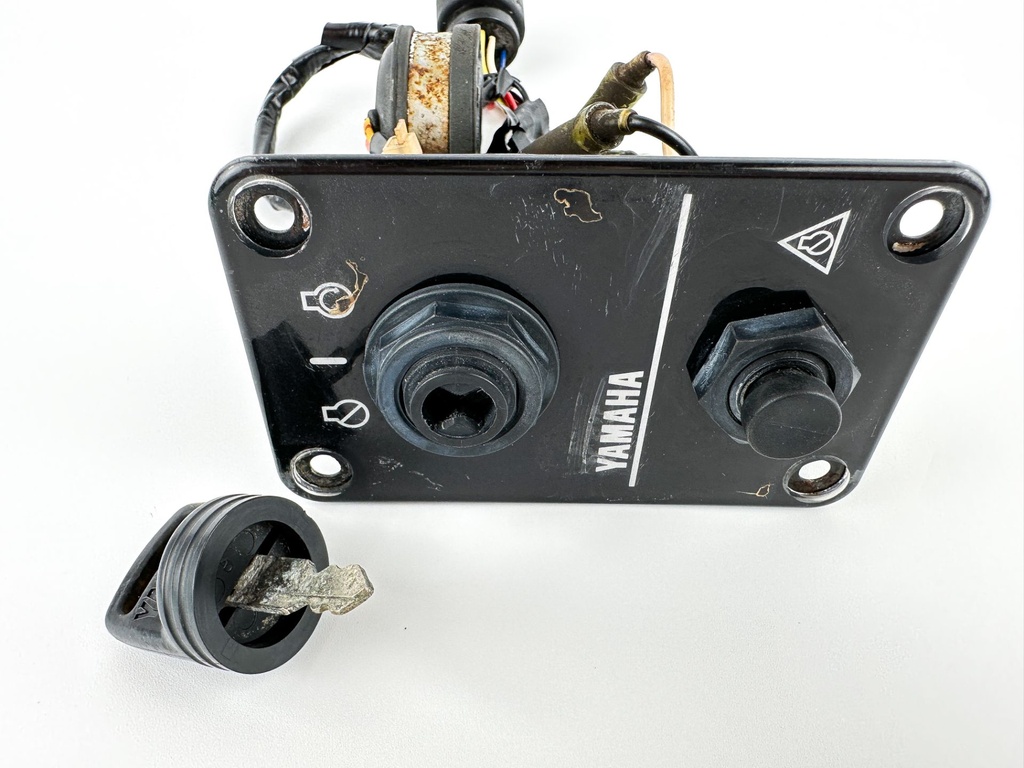 Yamaha Marine Single Engine Key Switch With Key Assembly Panel OEM