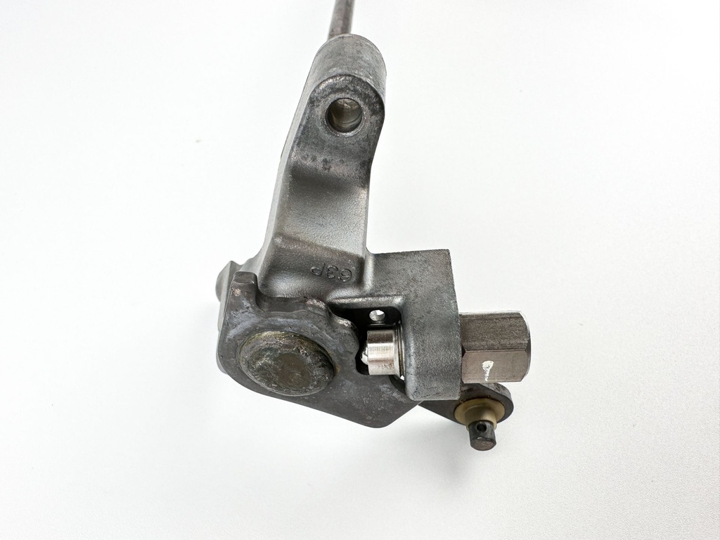 2017 Yamaha 200 HP 4 Stroke Outboard Shift Shaft 6DA-44120-01-00 OEM