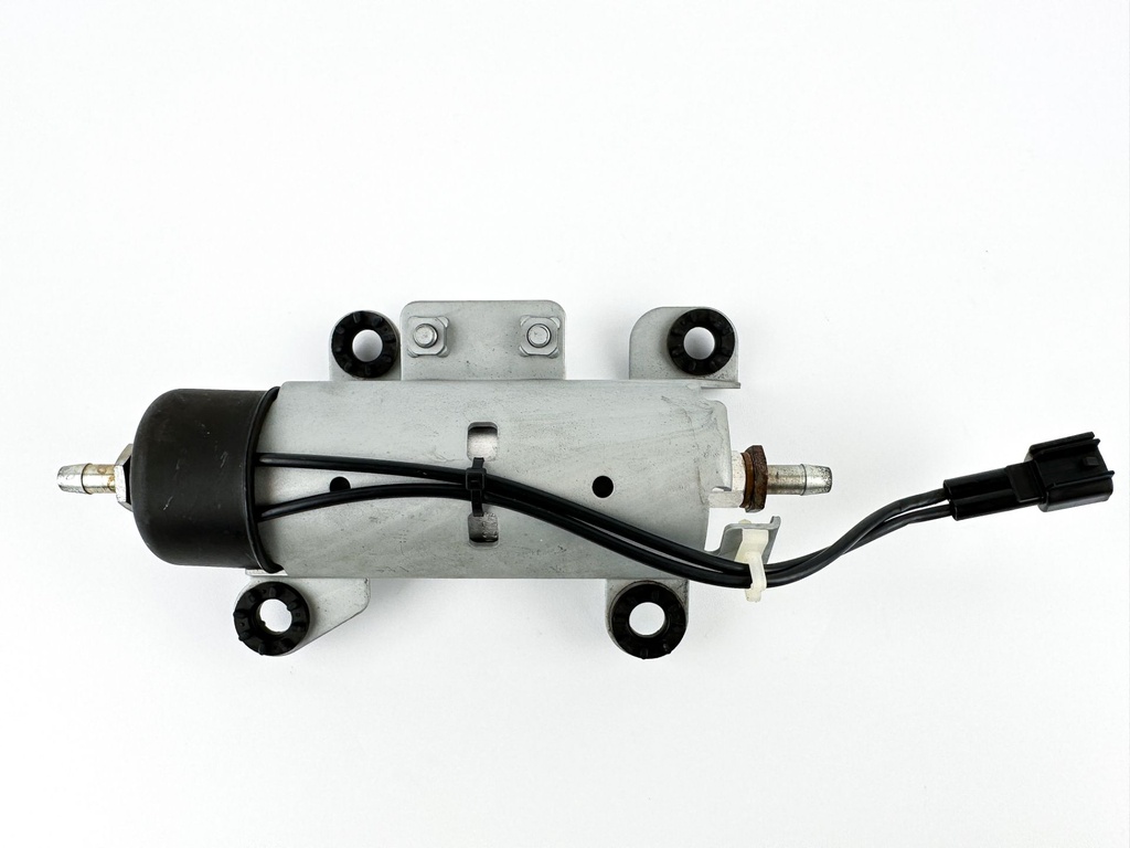 2017 Yamaha 200 HP 4 Stroke Outboard Fuel Pump 6CB-24410-00-00 OEM
