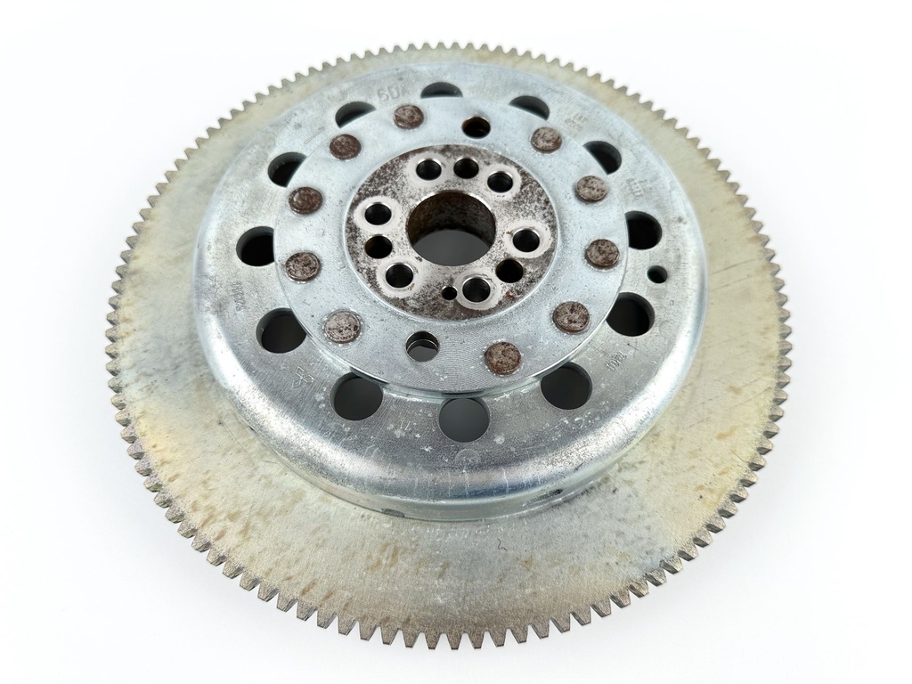 2017 Yamaha 200 HP 4 Stroke Outboard Flywheel Rotor 6DA-W8145-00-00 OEM