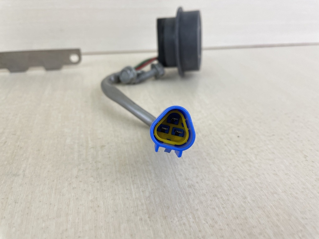 Yamaha 80HP 4 Stroke Outboard Trim Tilt Switch Assembly 63D-82563-11-00