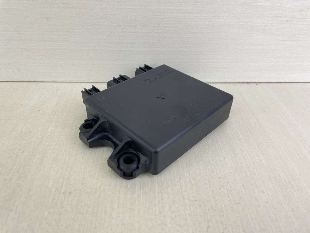 2003 Yamaha 80HP 4 Stroke Outboard ECU CDI Unit Assembly 67F-85540-03-00