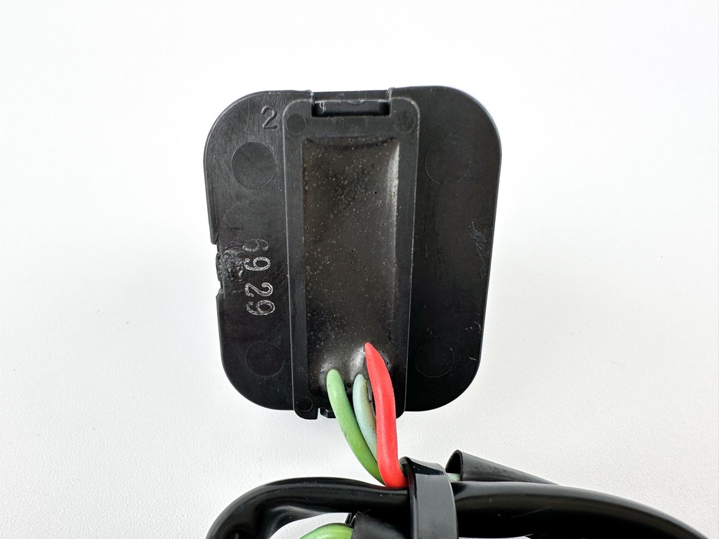 2007 Yamaha 150 HP 4 Stroke Outboard Trim Switch 69J-82563-00-00 OEM