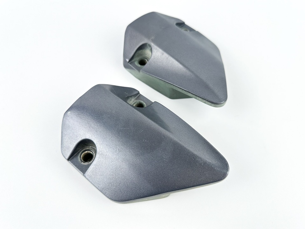 2007 Yamaha 150 HP 4 Stroke Outboard Lower Mount Covers Set 63P-44556-00-8D OEM