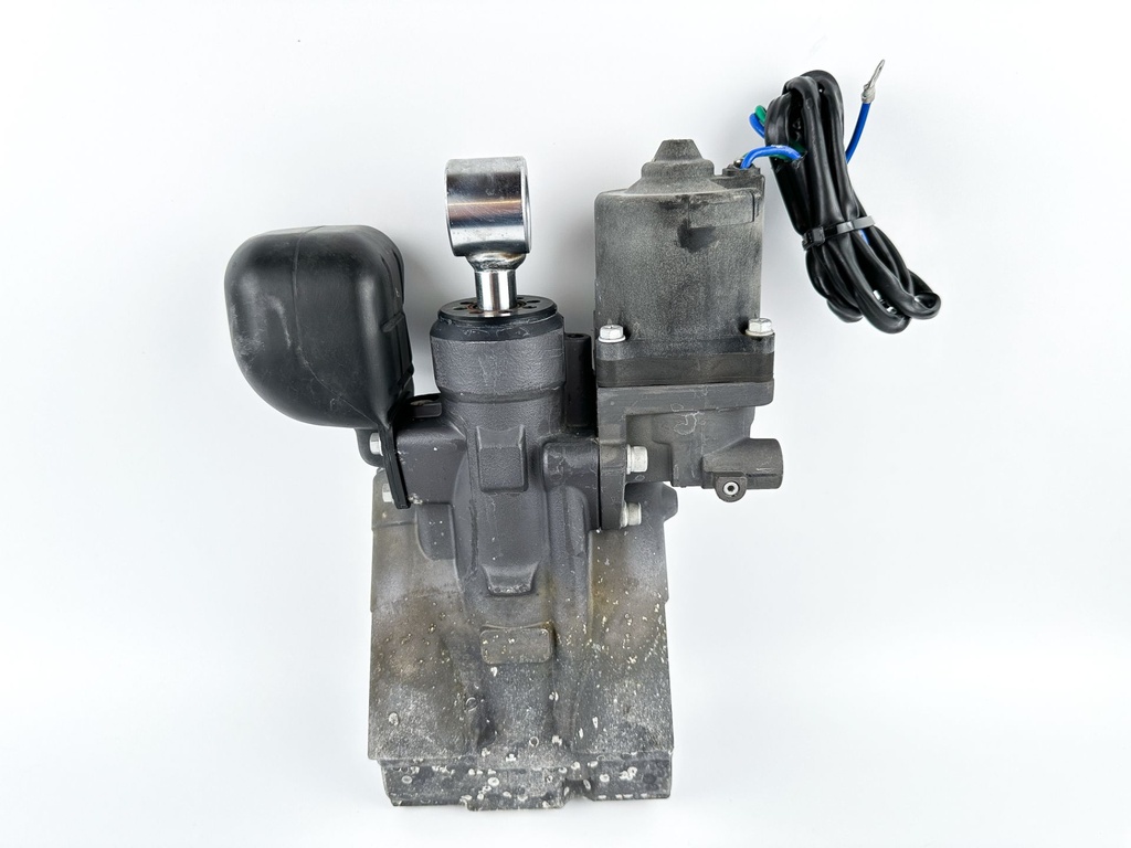 Yamaha 150HP Outboard Engine Power Trim & Tilt Unit Assembly 63P-43800-23-00