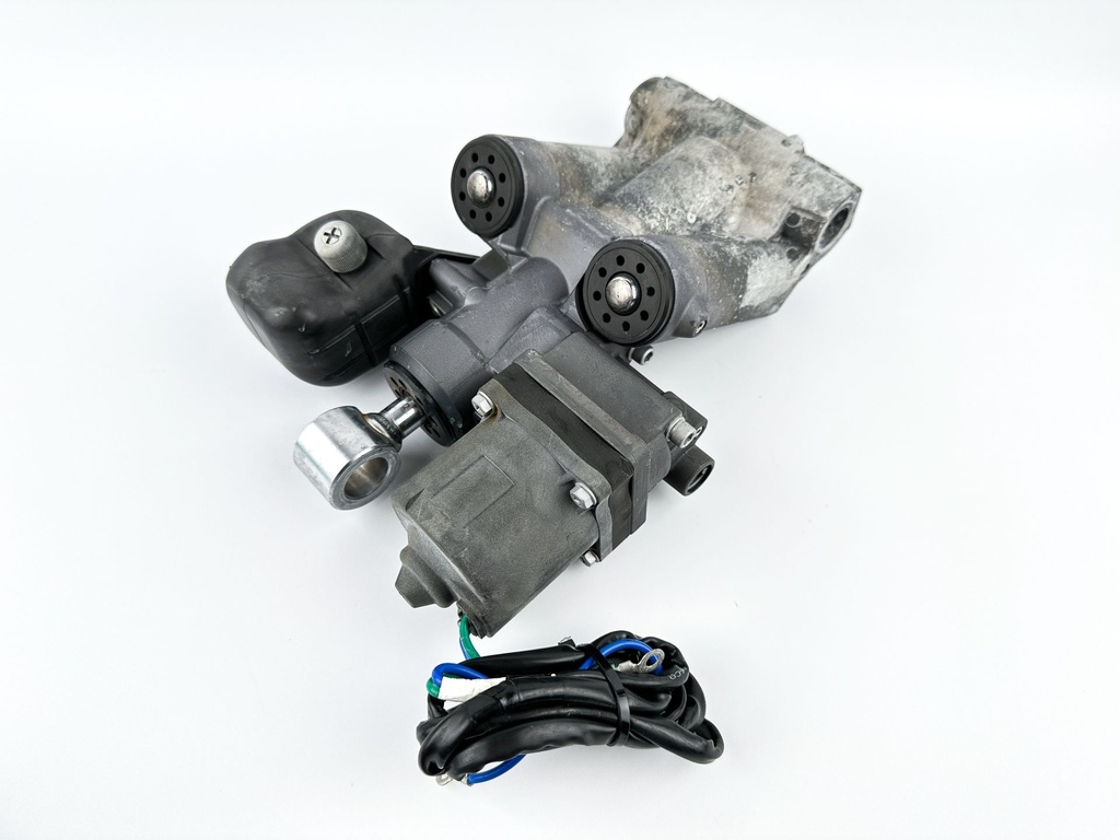 Yamaha 150HP Outboard Engine Power Trim & Tilt Unit Assembly 63P-43800-23-00
