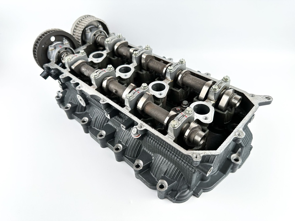 2017 Yamaha 200 HP 4 Stroke Outboard Cylinder Head 6DA-W009A-00-9S OEM