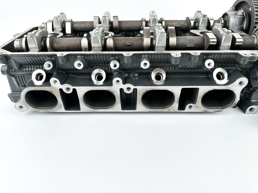 2017 Yamaha 200 HP 4 Stroke Outboard Cylinder Head 6DA-W009A-00-9S OEM