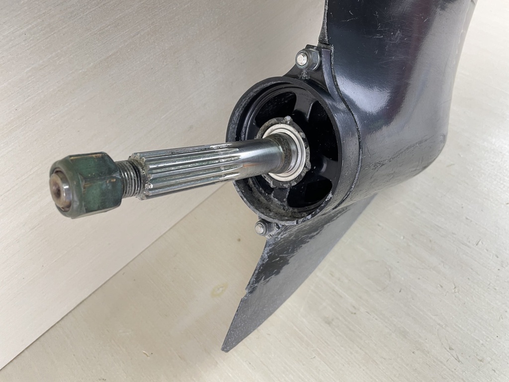 9011J7 Mercury 1989 - 1998 3 Jaw 20" Lower Unit Gear Case 100 115 HP 2 Stroke