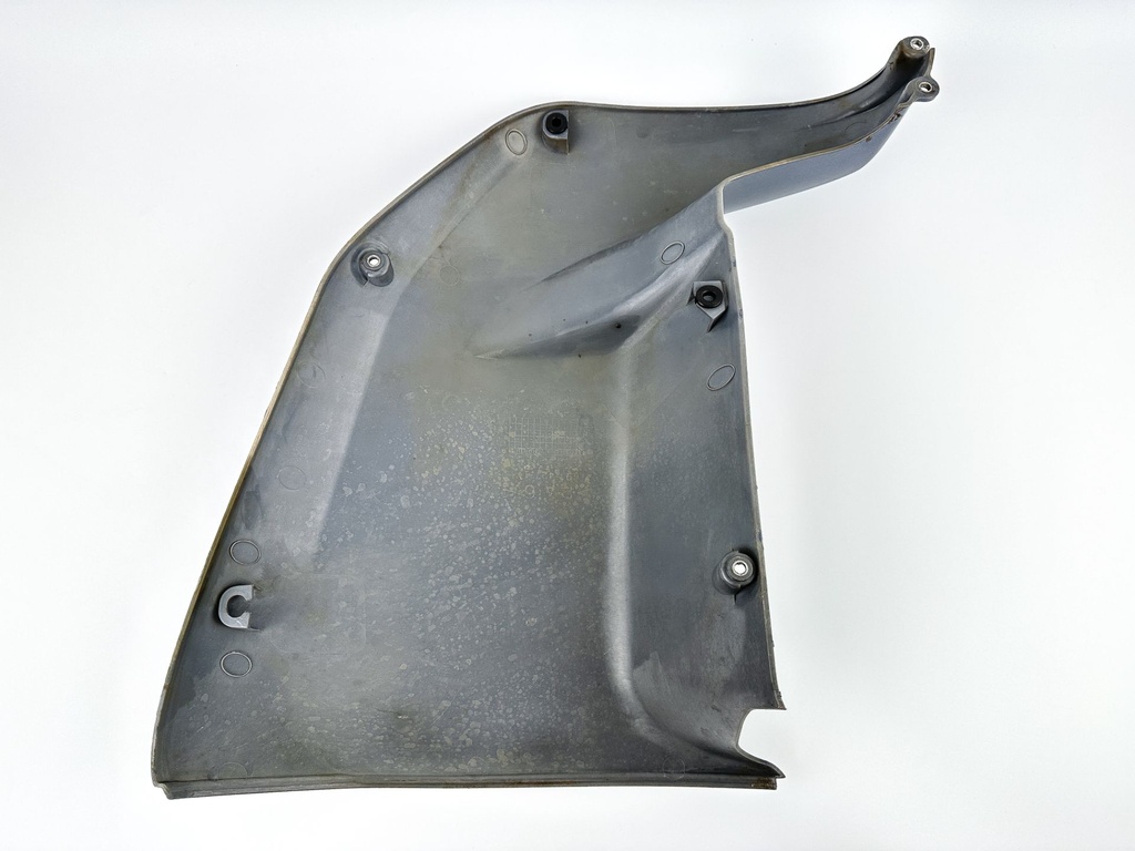 2003 Yamaha 225 HP 4 Stroke Outboard Lower Apron Cowling Starboard 69J-42771-00-8D OEM