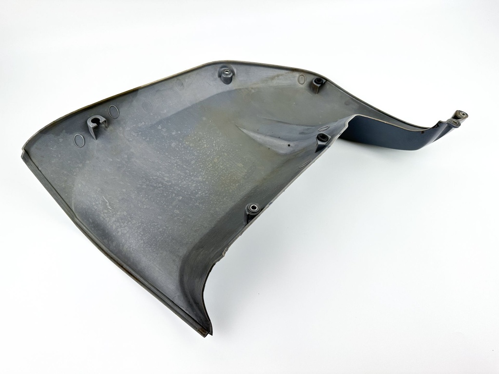 2003 Yamaha 225 HP 4 Stroke Outboard Lower Apron Cowling Starboard 69J-42771-00-8D OEM