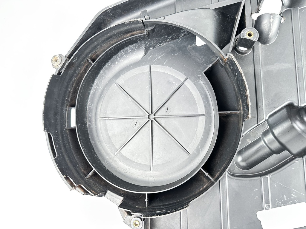 2008 Suzuki 200 HP 4 Stroke Outboard Flywheel Cover 11510-93J04 OEM