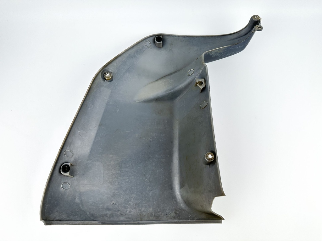 2009 Yamaha 250 HP 4 Stroke Outboard Lower Apron Cover 69J-42741-00-8D OEM