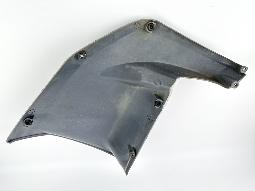 2003 Yamaha 225 HP 4 Stroke Outboard Lower Apron Cover Set 69J-42741-00-8D OEM