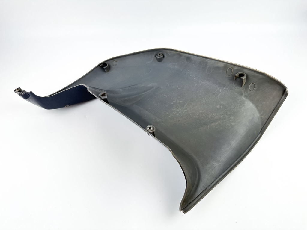 2003 Yamaha 225 HP 4 Stroke Lower Apron Cover Set 69J-42741-00-8D Left & Right