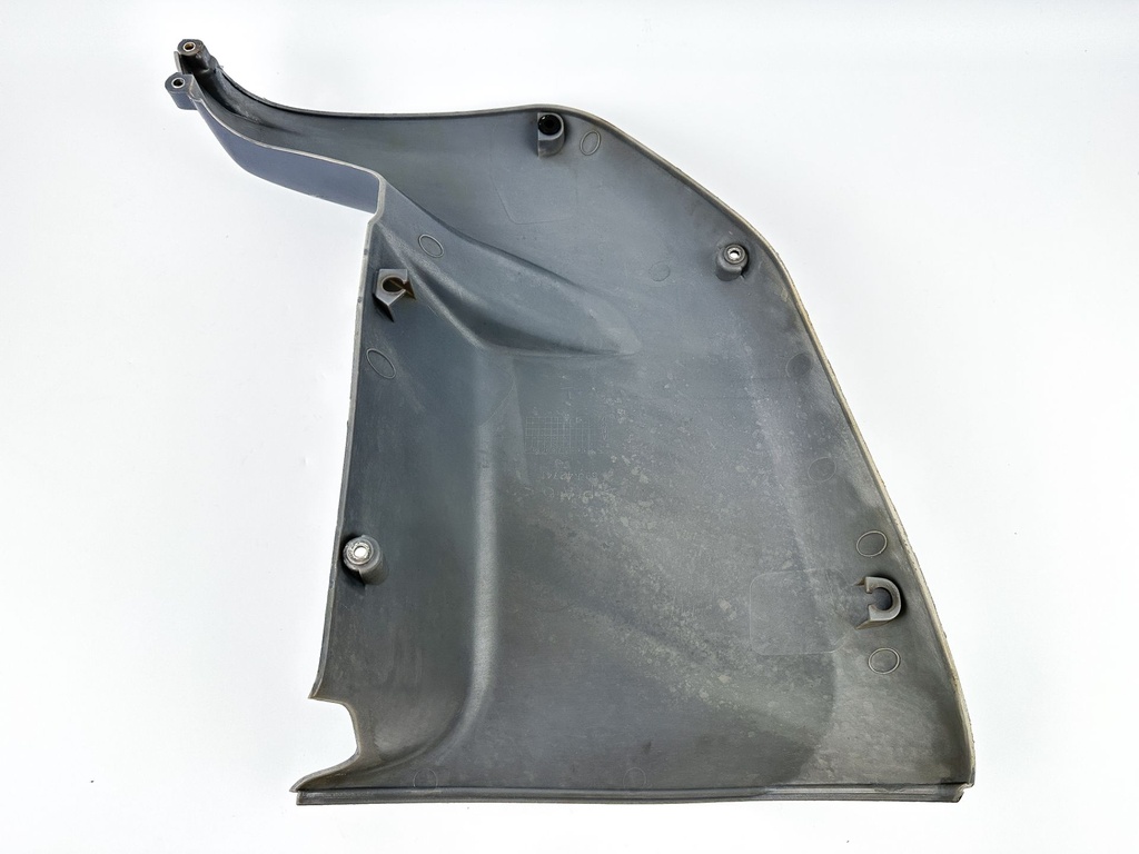 2003 Yamaha 225 HP 4 Stroke Lower Apron Cover Set 69J-42741-00-8D Left & Right