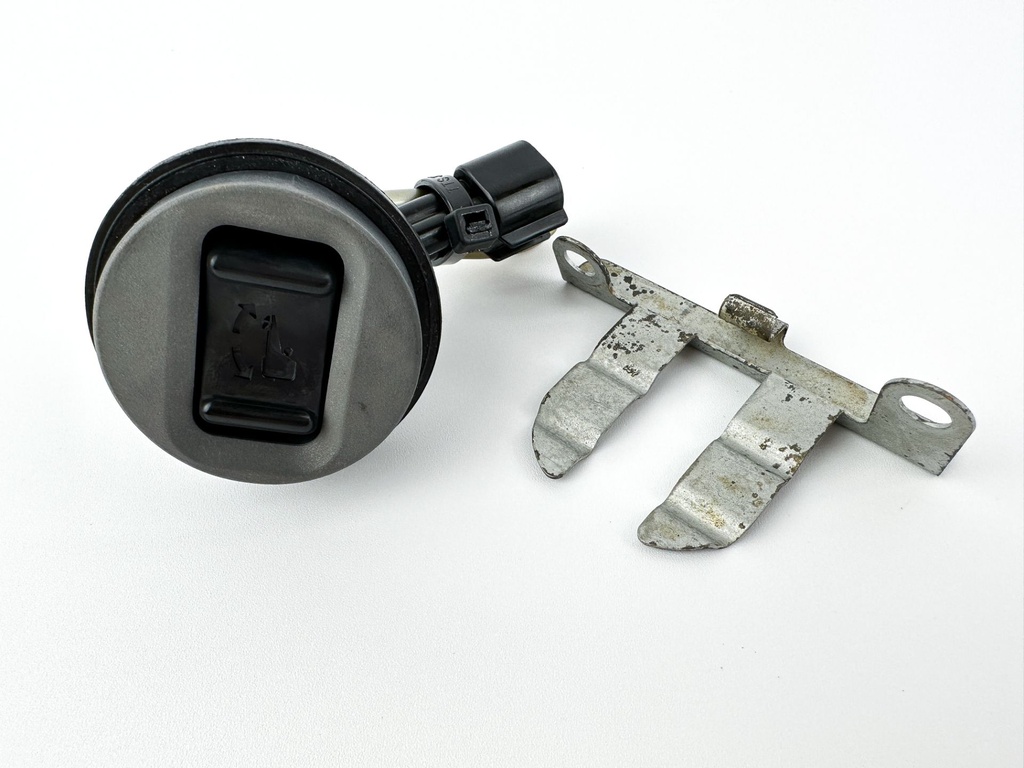 2001 Yamaha 150 HP 2 Stroke Outboard Trim Switch 6R3-8259E-00-00 OEM