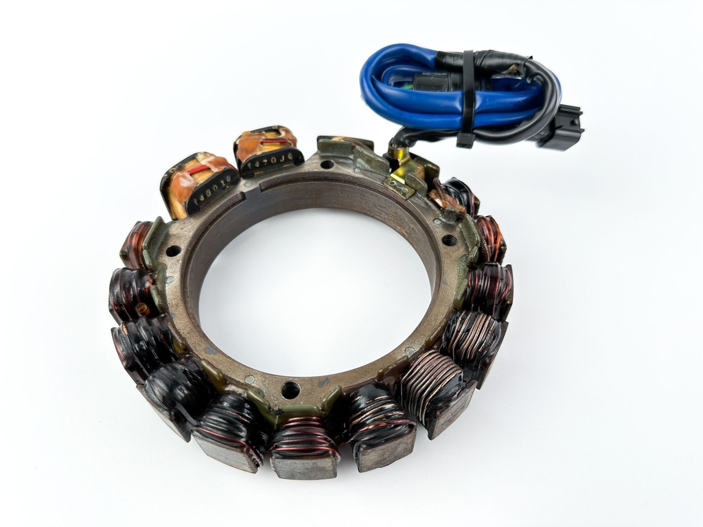 2001 Yamaha 150 HP 2 Stroke Outboard Stator Assembly 6R3-85510-00-00 Tested