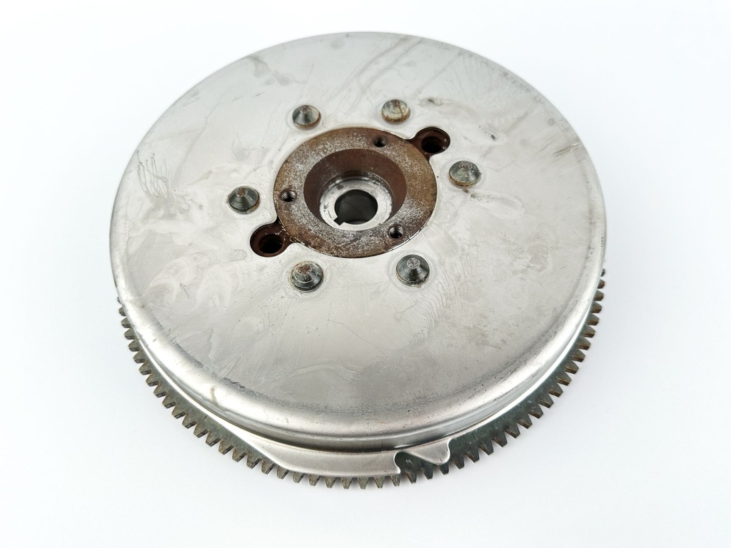 2001 Yamaha 150 HP 2 Stroke Outboard Flywheel Rotor 64D-85550-02-00 OEM