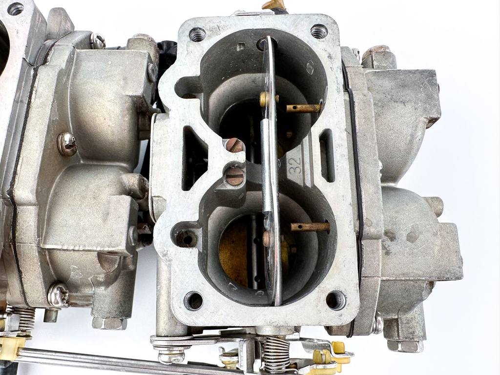 2001 Yamaha 150 HP 2 Stroke Outboard Carburetor Set 64C-14301-S0-00 OEM
