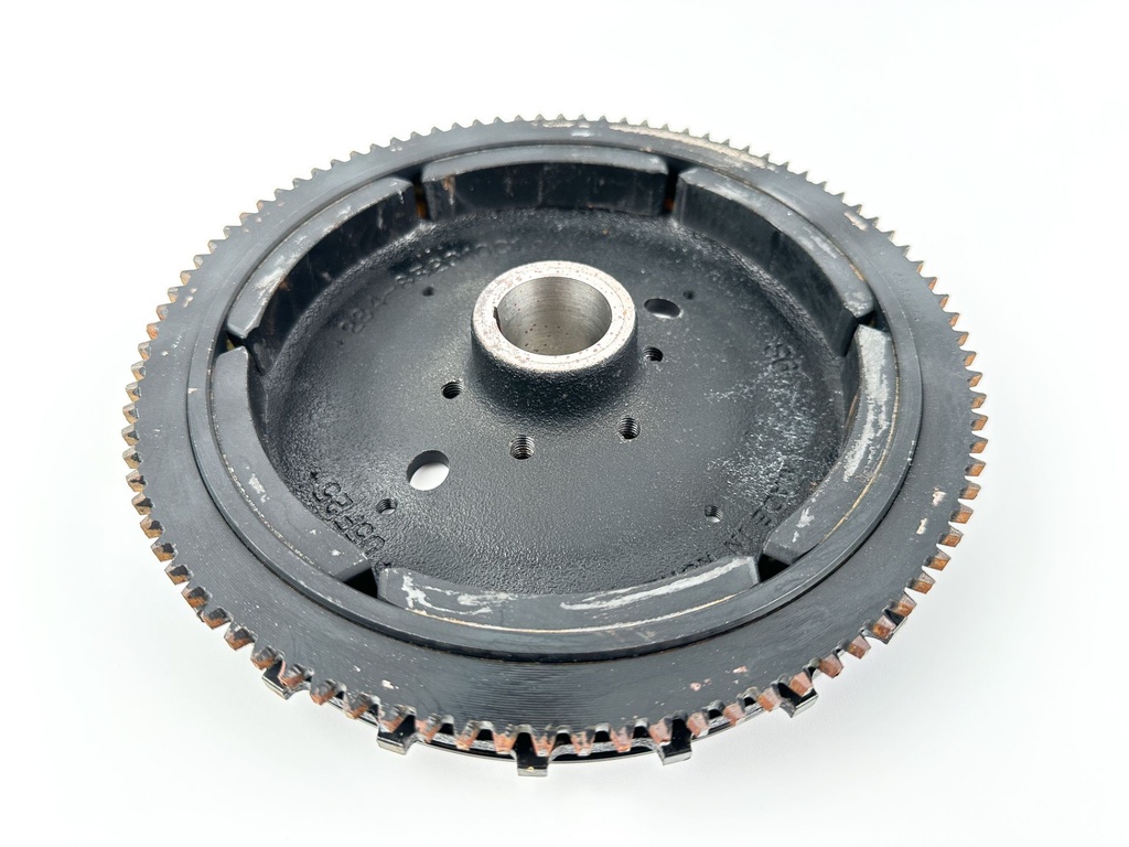 1998-08 Yamaha 25 30 40 HP 4 Stroke Outboard Flywheel Rotor 65W-85550-01-00