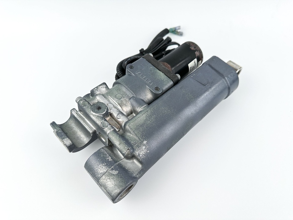 Yamaha 25 30 40 HP 4 Stroke Outboard Power Trim Tilt Unit 65W-43800-10-4D