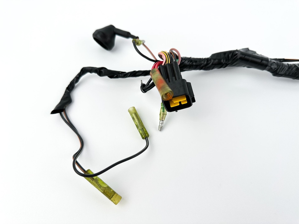 1997 Yamaha 50 HP 4 Stroke Outboard Engine Wire Harness 62Y-82590-10-00 OEM