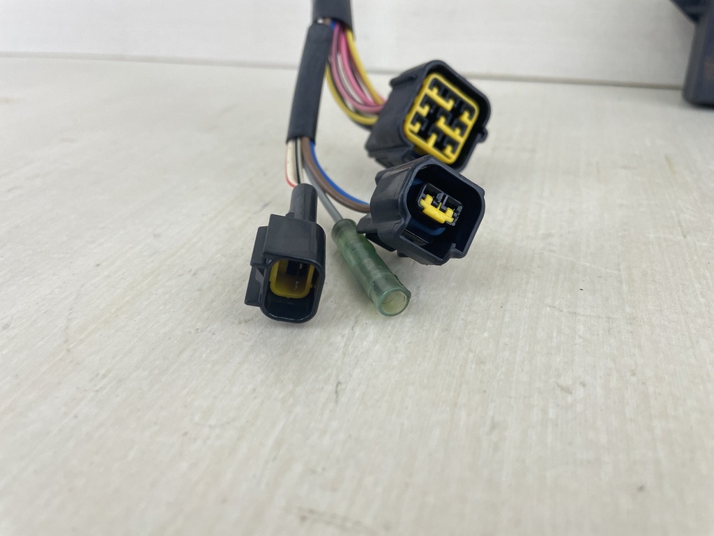 2000 Yamaha 50HP 4 Stroke Outboard CDI C.D.I Unit Assembly 62Y-85540-01-00