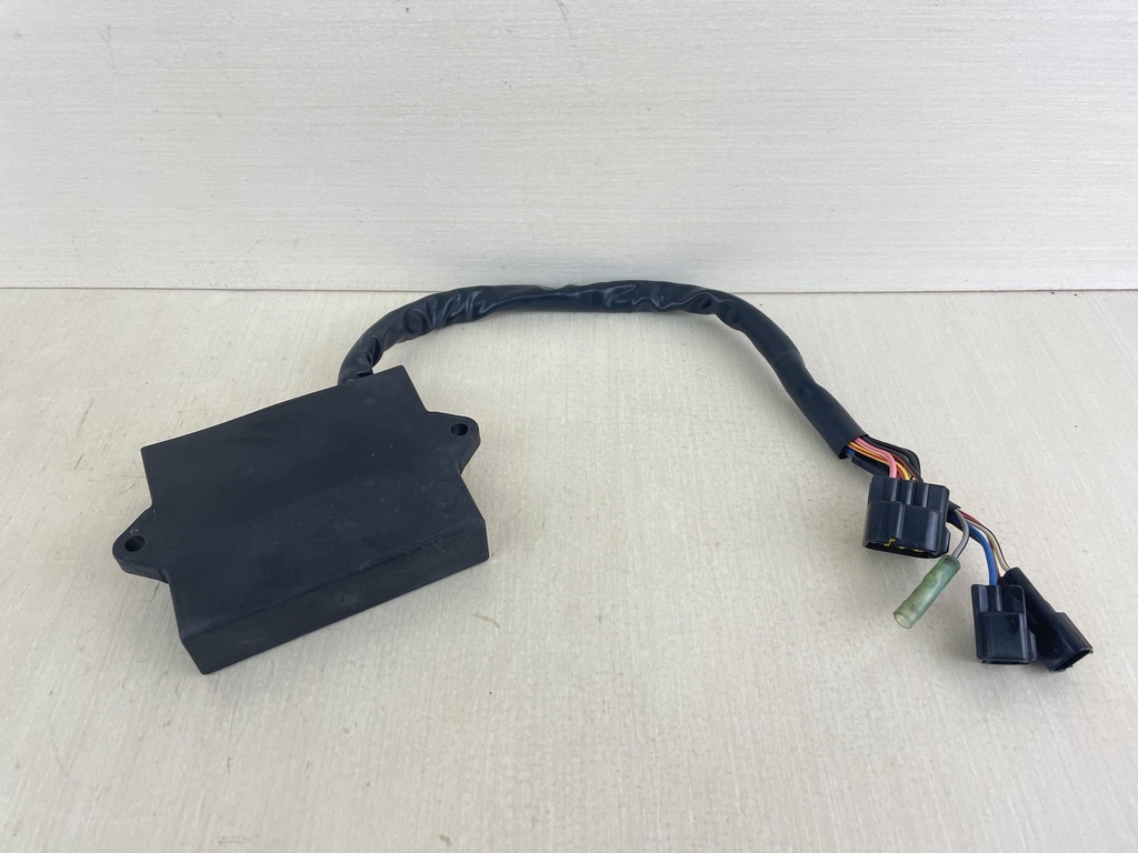 2000 Yamaha 50HP 4 Stroke Outboard CDI C.D.I Unit Assembly 62Y-85540-01-00