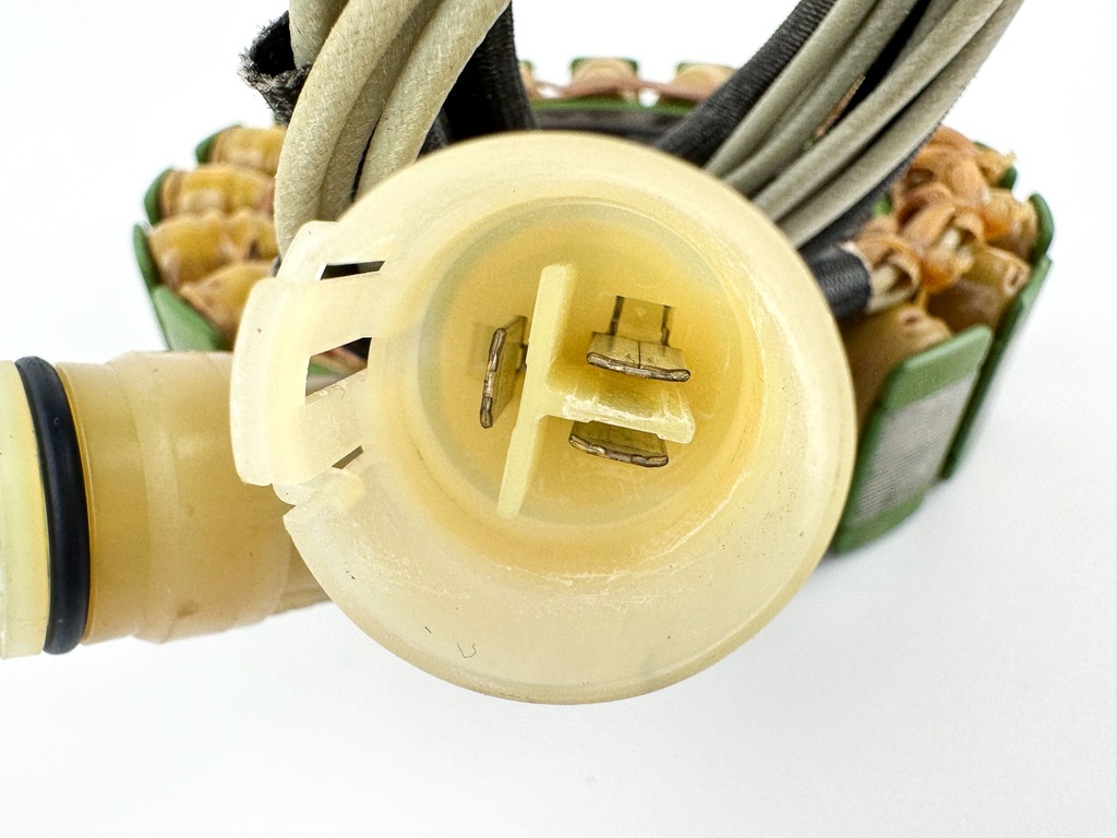 2017 Yamaha 200 HP 4 Stroke Outboard Stator Assembly 6DA-81410-00-00 OEM