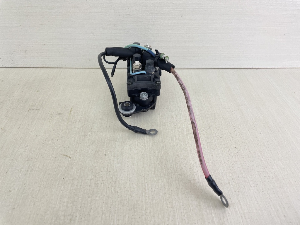 2000 Yamaha 50HP 4 Stroke Outboard Trim Tilt Relay Assembly 6H1-81950-01-00