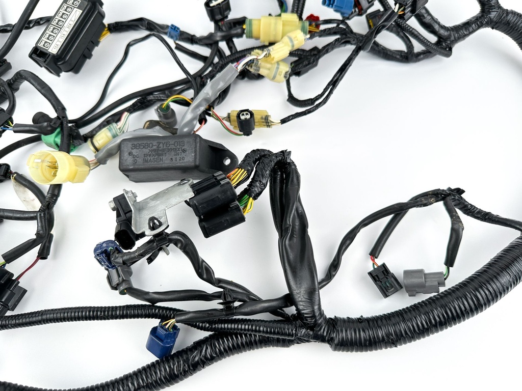 2006 Honda 150 HP 4 Stroke Outboard Engine Wire Harness 32100-ZY6-020 OEM
