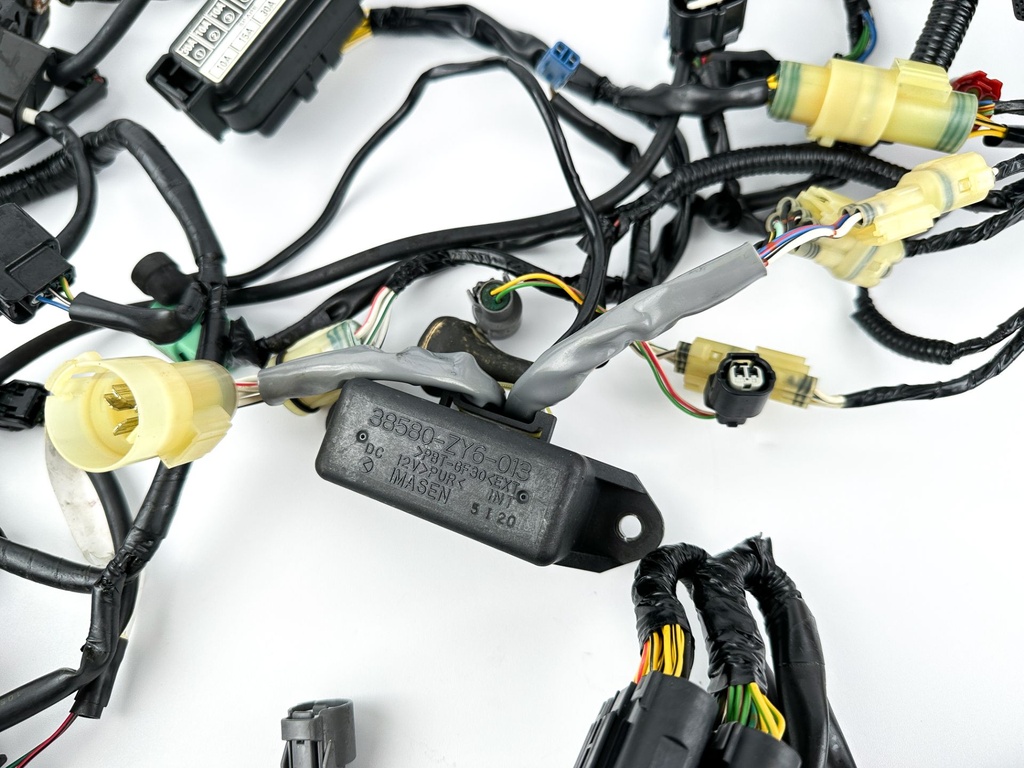 2006 Honda 150 HP 4 Stroke Outboard Engine Wire Harness 32100-ZY6-020 OEM