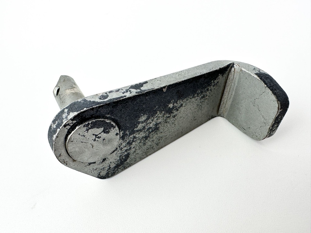 2001 Yamaha 90 HP 2 Stroke Outboard Tilt Stop Lever 6H1-43181-01-00 OEM