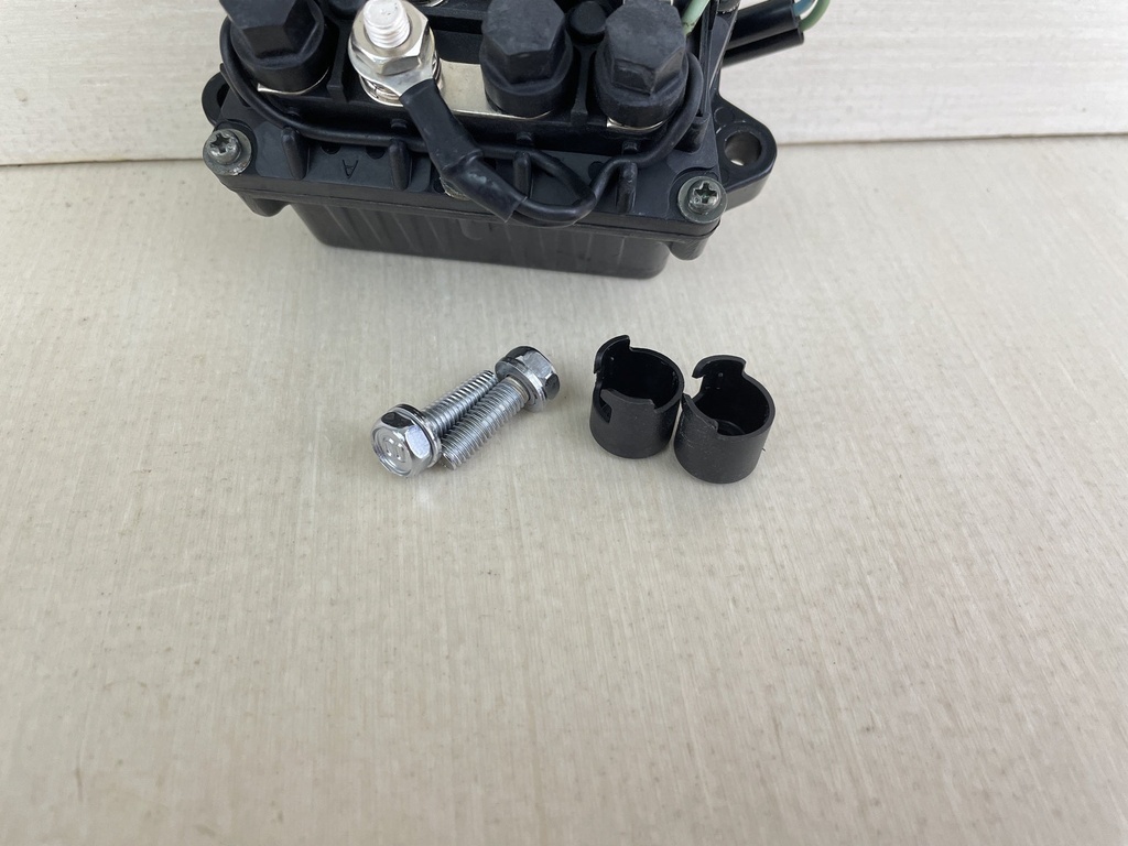 2006 Yamaha 60HP 4 Stroke Outboard Trim Tilt Relay Assembly 63P-81950-00-00